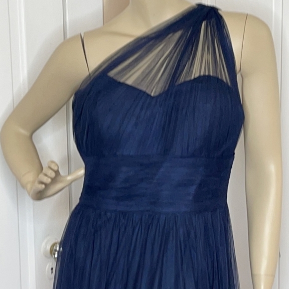 Bill Levkoff English Netting One-Shoulder Gown - Picture 5 of 10